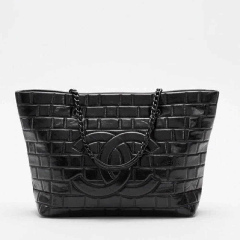 Chanel Brick Chocolate Bar Quilted Frozen Tote Bag Large Black Vinyl Chain Strap